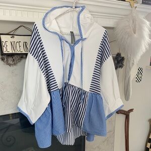 Anthropologie Half-Sleeve Swing Top Size Large